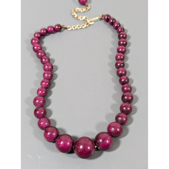 Vintage Wine Purple Graduated Lucite Bead Choker Necklace 17" - Picture 2 of 8